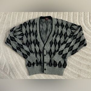 Vintage Mervyn’s Black and Grey Argyle Cardigan - M